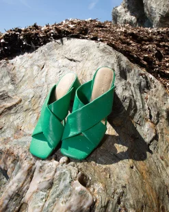 MULES MINAO JADE