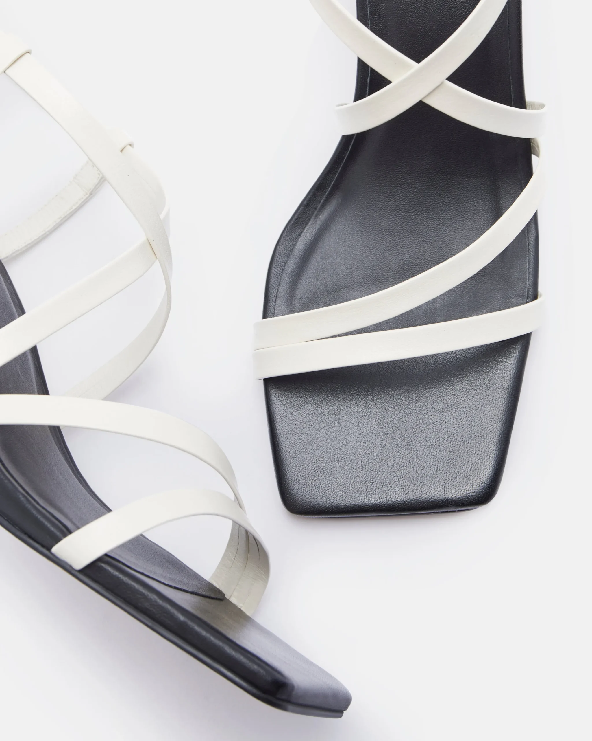 SANDALES KEIKO CRÈME NOIR